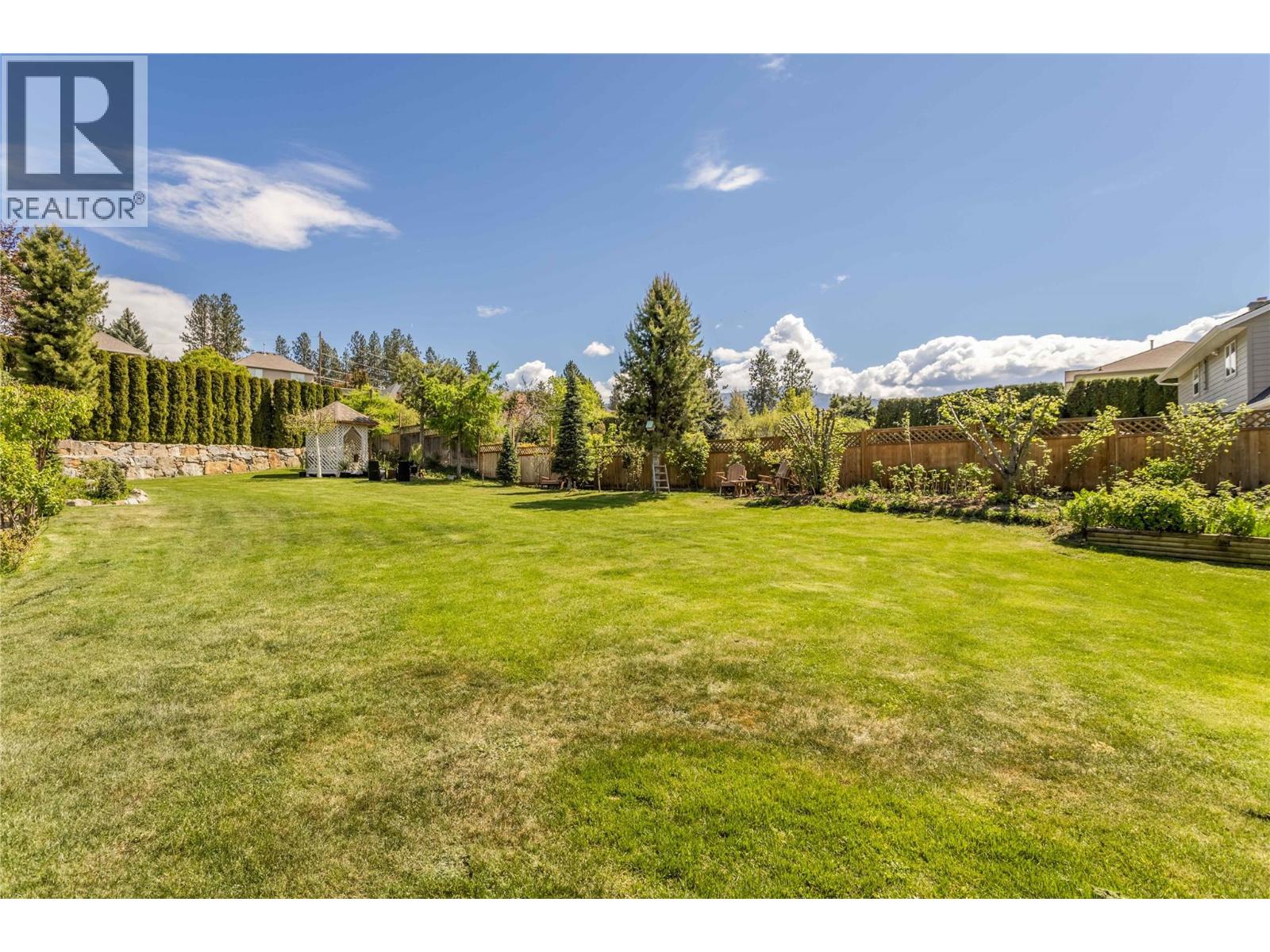 4325 Takla Road, Kelowna, British Columbia  V1W 3C4 - Photo 85 - 10385995