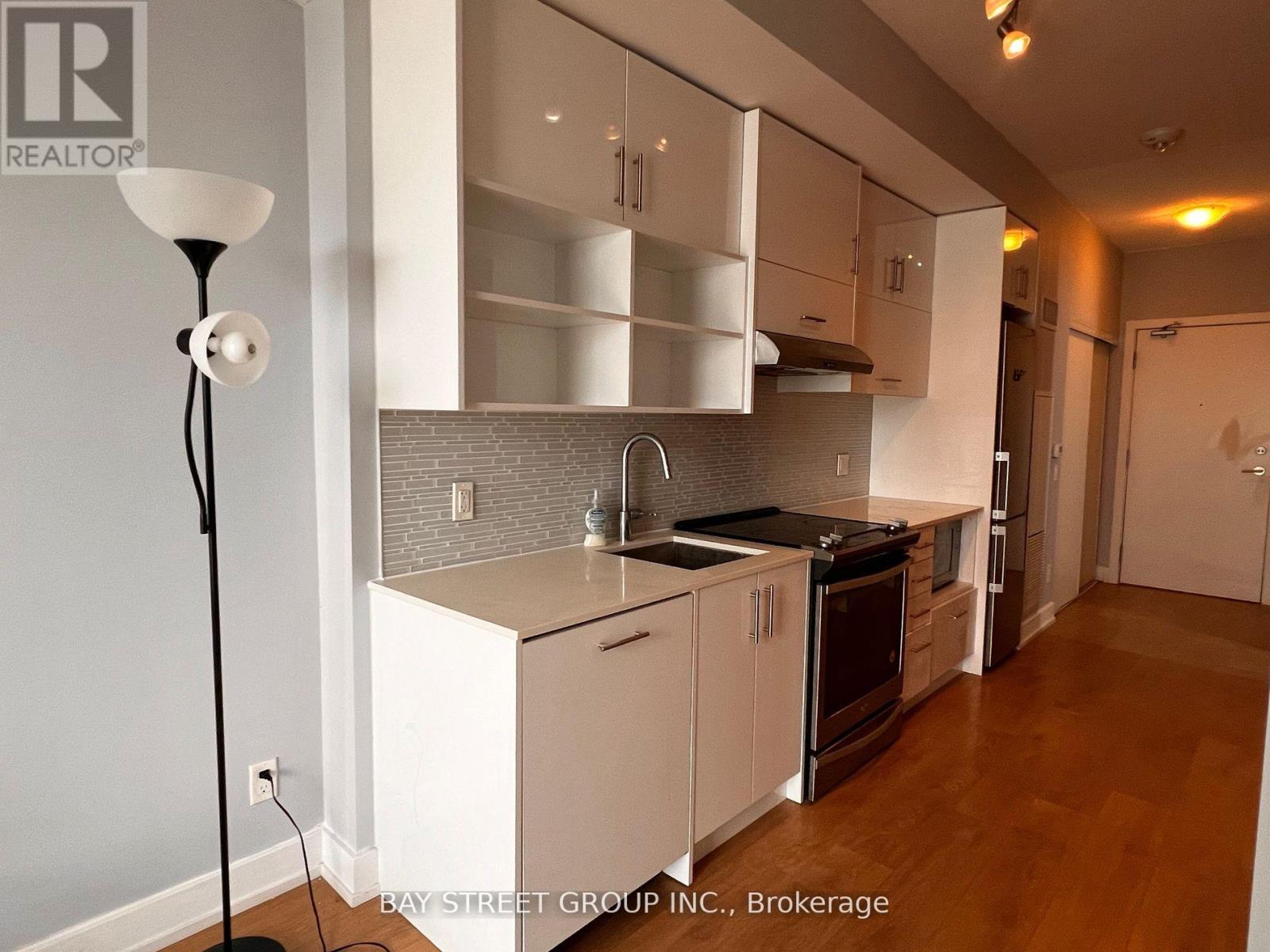 306 - 128 Fairview Mall Drive, Toronto (Don Valley Village), Ontario  M2J 2Z1 - Photo 6 - C13087362
