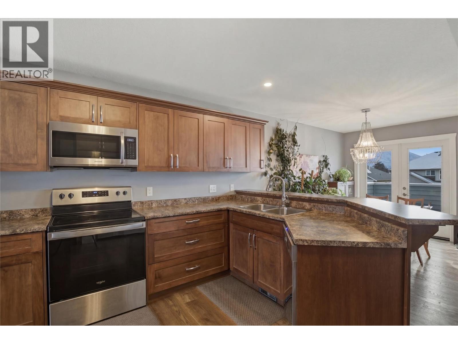 762 Mccurrach Road, Kamloops, British Columbia  V2B 0A3 - Photo 14 - 10386262