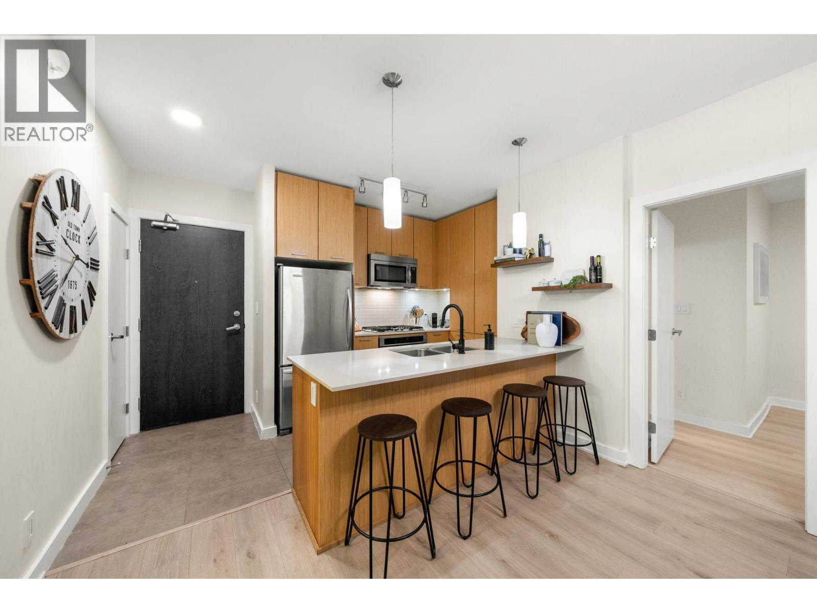 1902 301 Capilano Road, Port Moody, British Columbia  V3H 0G6 - Photo 4 - R3119925