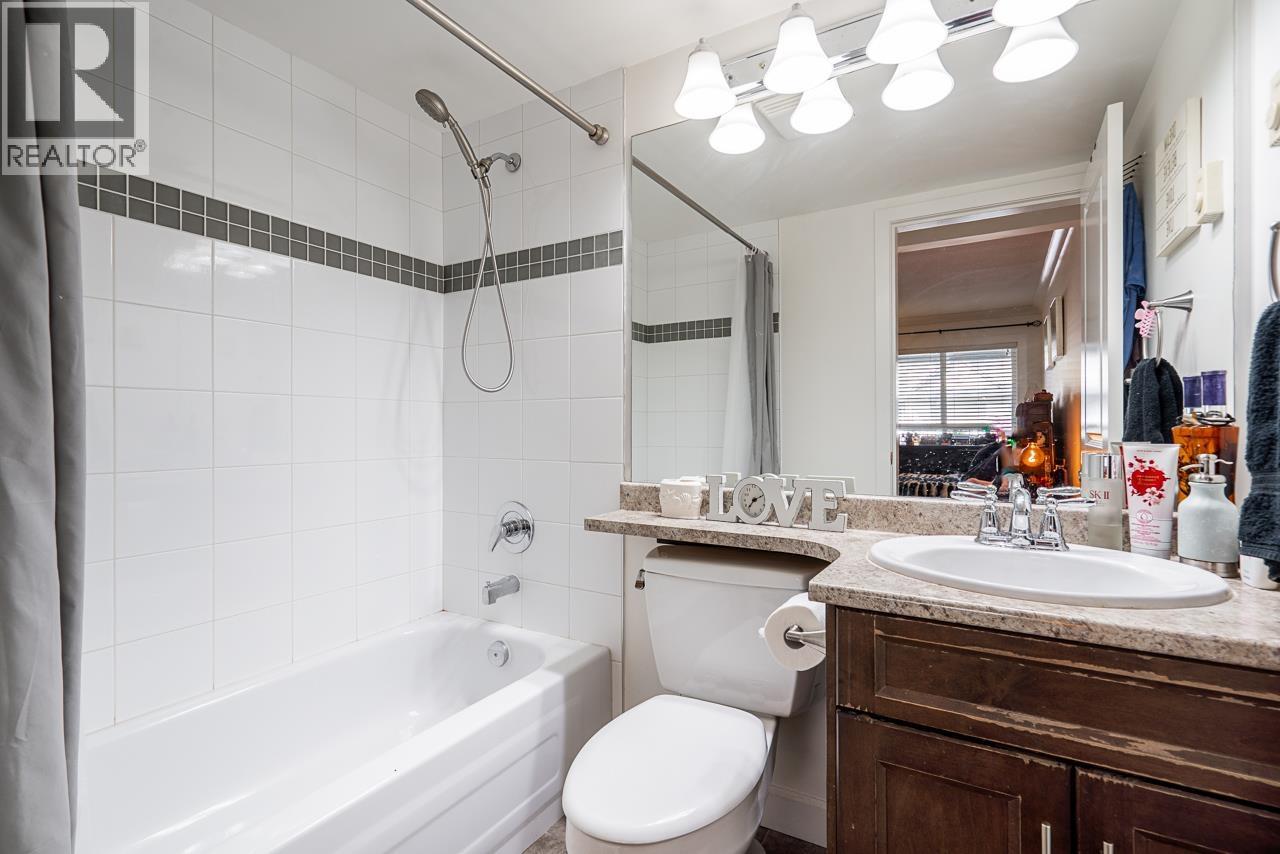 307 3939 Hastings Street, Burnaby, British Columbia  V5C 2H8 - Photo 3 - R3108023