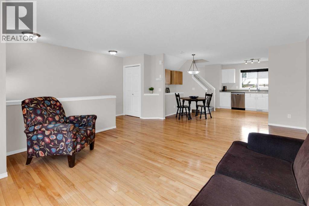155 Tuscany Springs Gardens NW, Calgary, Alberta  T3L 2R5 - Photo 5 - A2306897