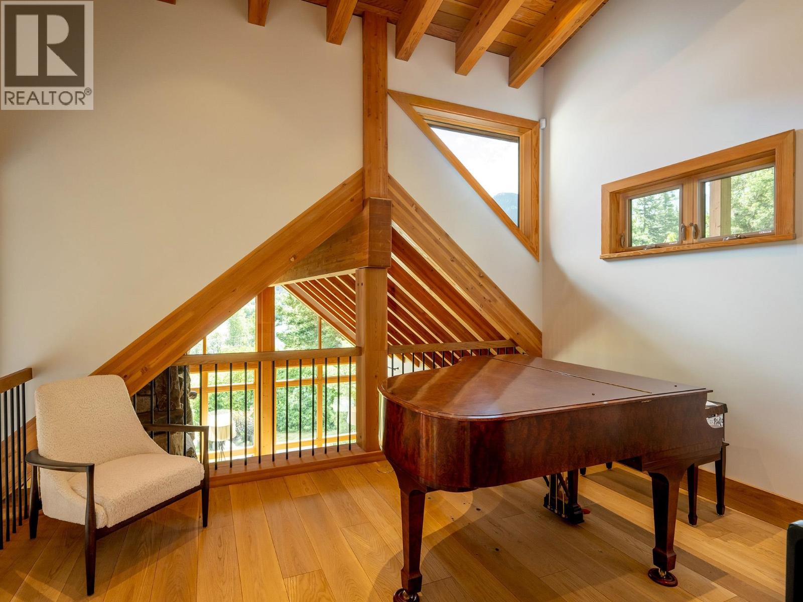 5520 Old Mill Lane, Whistler, British Columbia  V8E 0C4 - Photo 16 - R3119929