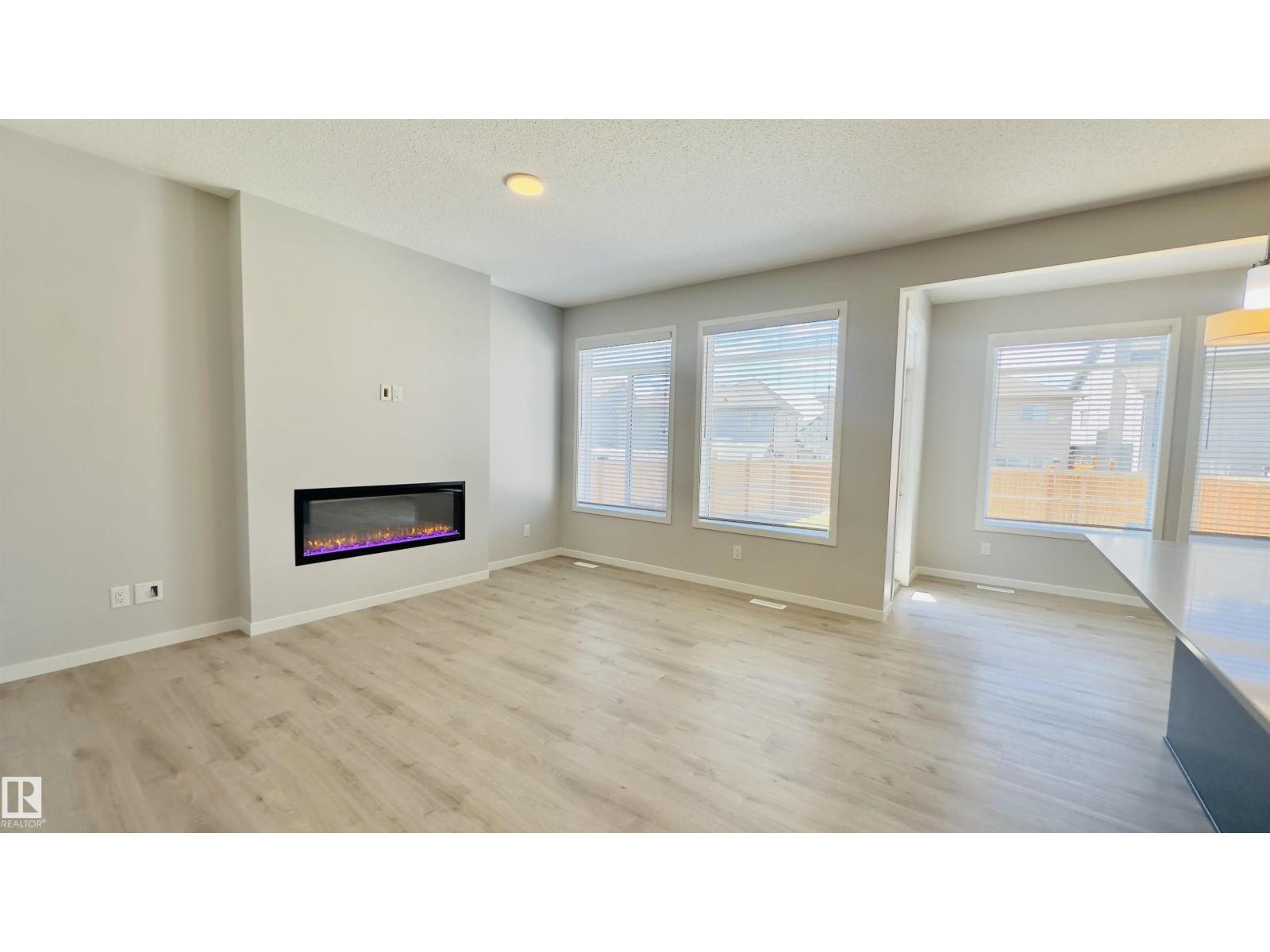 Unknown Address, ,     - Photo 3 - E4485861