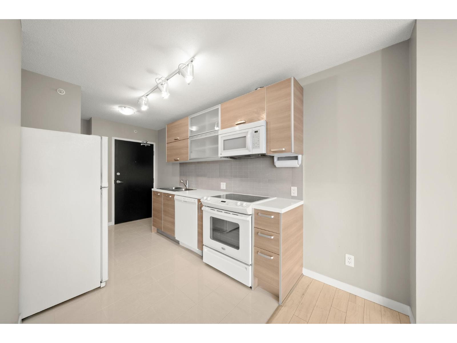 1310 13688 100 Avenue, Surrey, British Columbia  V3T 0G5 - Photo 8 - R3119995