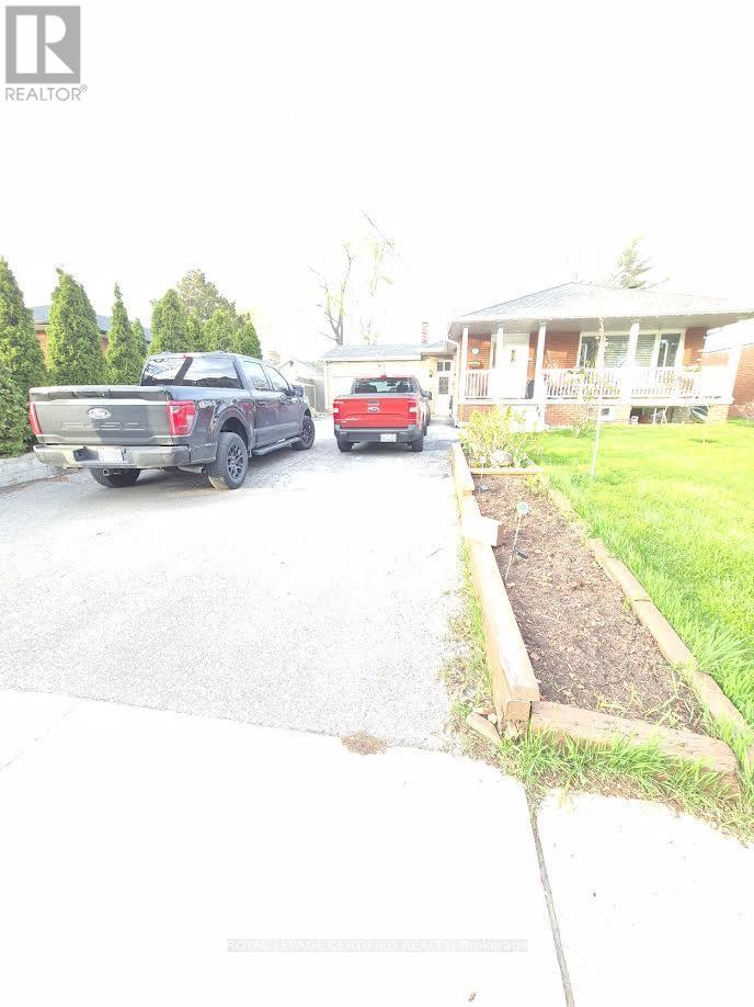 13 THEODORE DRIVE, Mississauga, Ontario