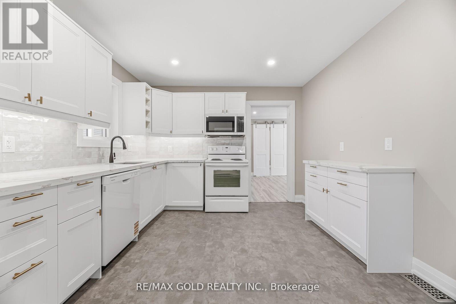 4445 Simcoe Street, Niagara Falls (Downtown), Ontario  L2E 1T7 - Photo 20 - X13087370
