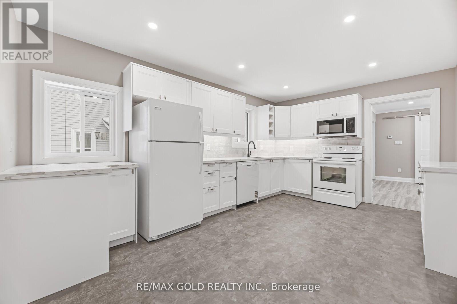 4445 Simcoe Street, Niagara Falls (Downtown), Ontario  L2E 1T7 - Photo 23 - X13087370