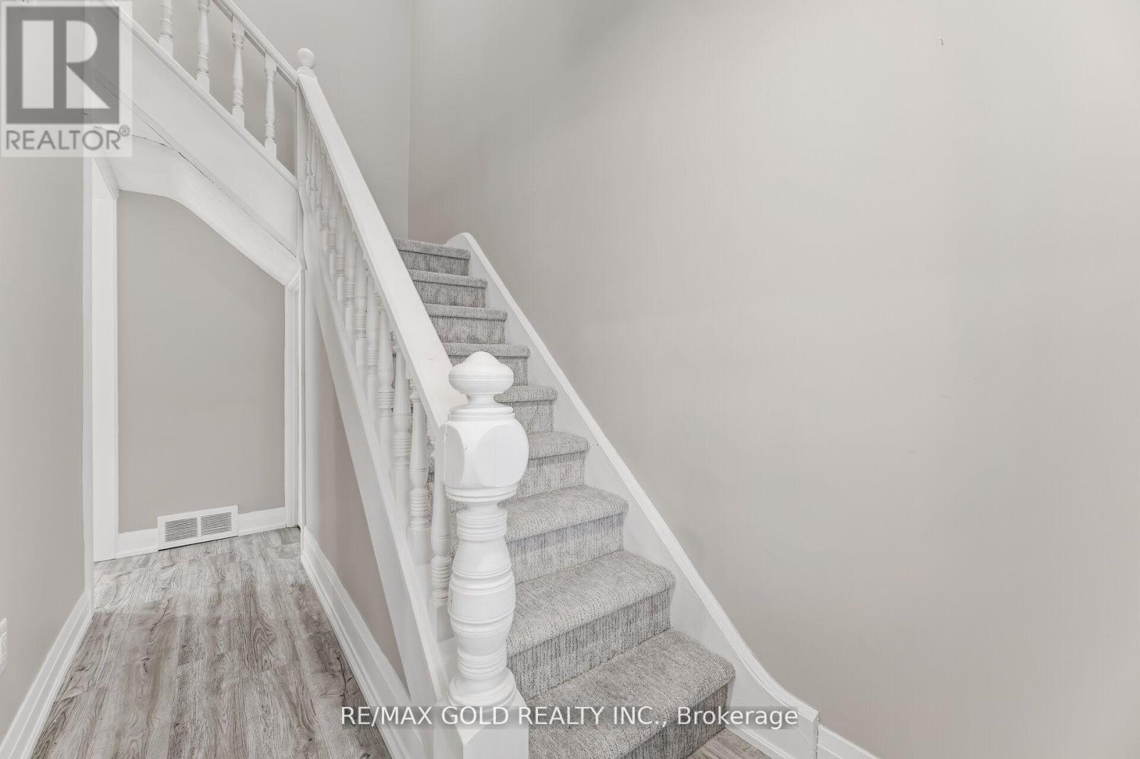 4445 Simcoe Street, Niagara Falls (Downtown), Ontario  L2E 1T7 - Photo 26 - X13087370