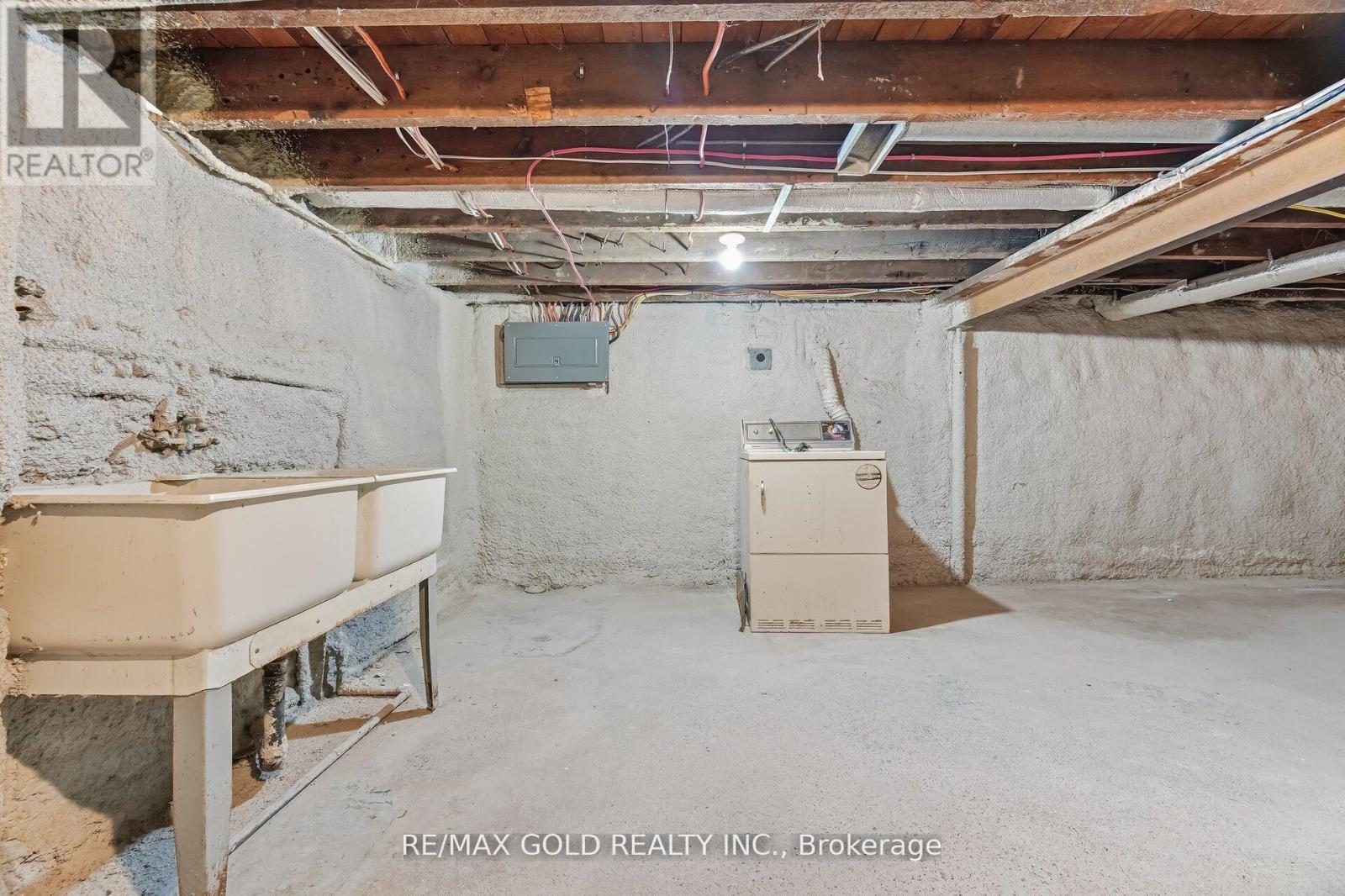4445 Simcoe Street, Niagara Falls (Downtown), Ontario  L2E 1T7 - Photo 38 - X13087370