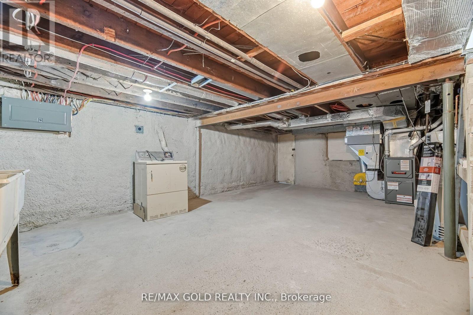 4445 Simcoe Street, Niagara Falls (Downtown), Ontario  L2E 1T7 - Photo 39 - X13087370