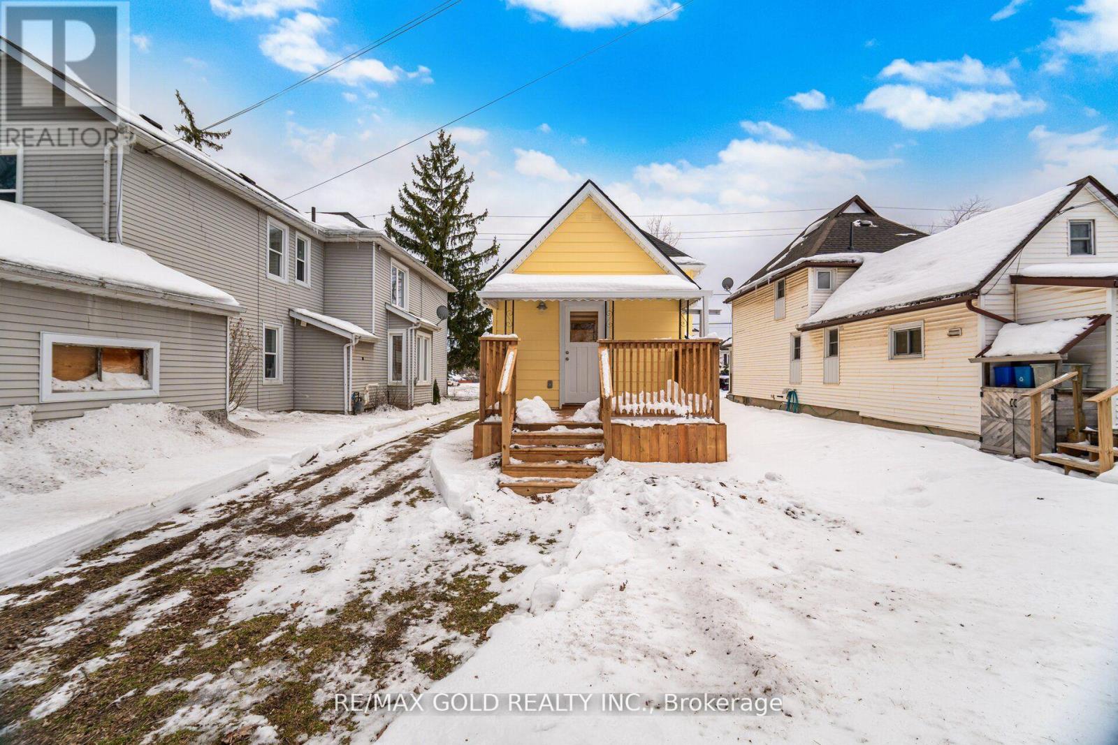 4445 Simcoe Street, Niagara Falls (Downtown), Ontario  L2E 1T7 - Photo 43 - X13087370