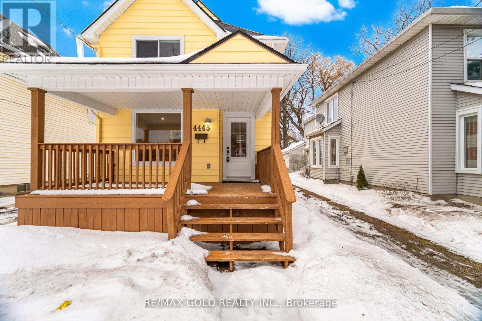 4445 Simcoe Street, Niagara Falls (Downtown), Ontario  L2E 1T7 - Photo 6 - X13087370