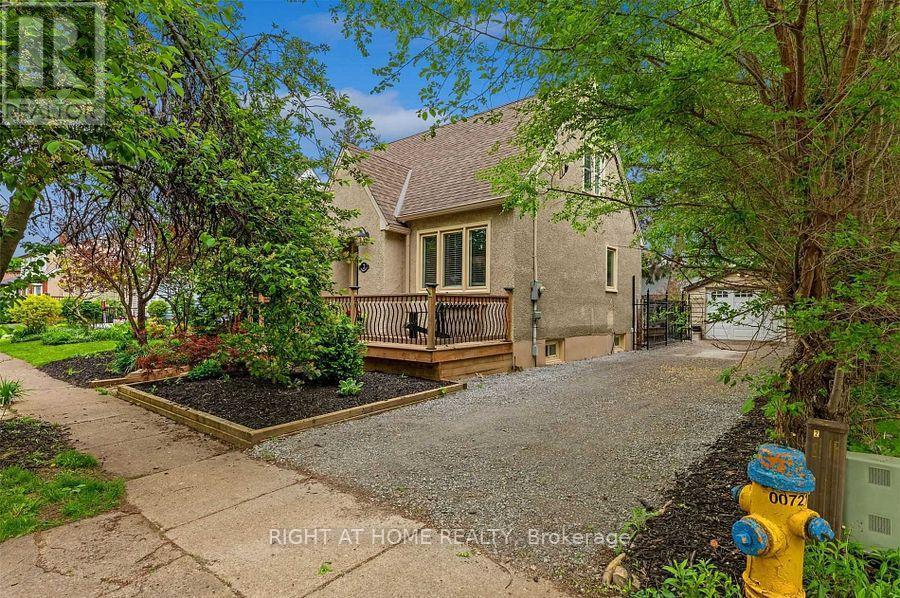 2 Columbia Street E, St. Catharines (Downtown), Ontario  L2R 5H6 - Photo 2 - X13087408