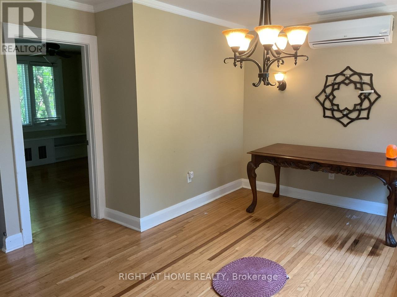 2 Columbia Street E, St. Catharines (Downtown), Ontario  L2R 5H6 - Photo 24 - X13087408