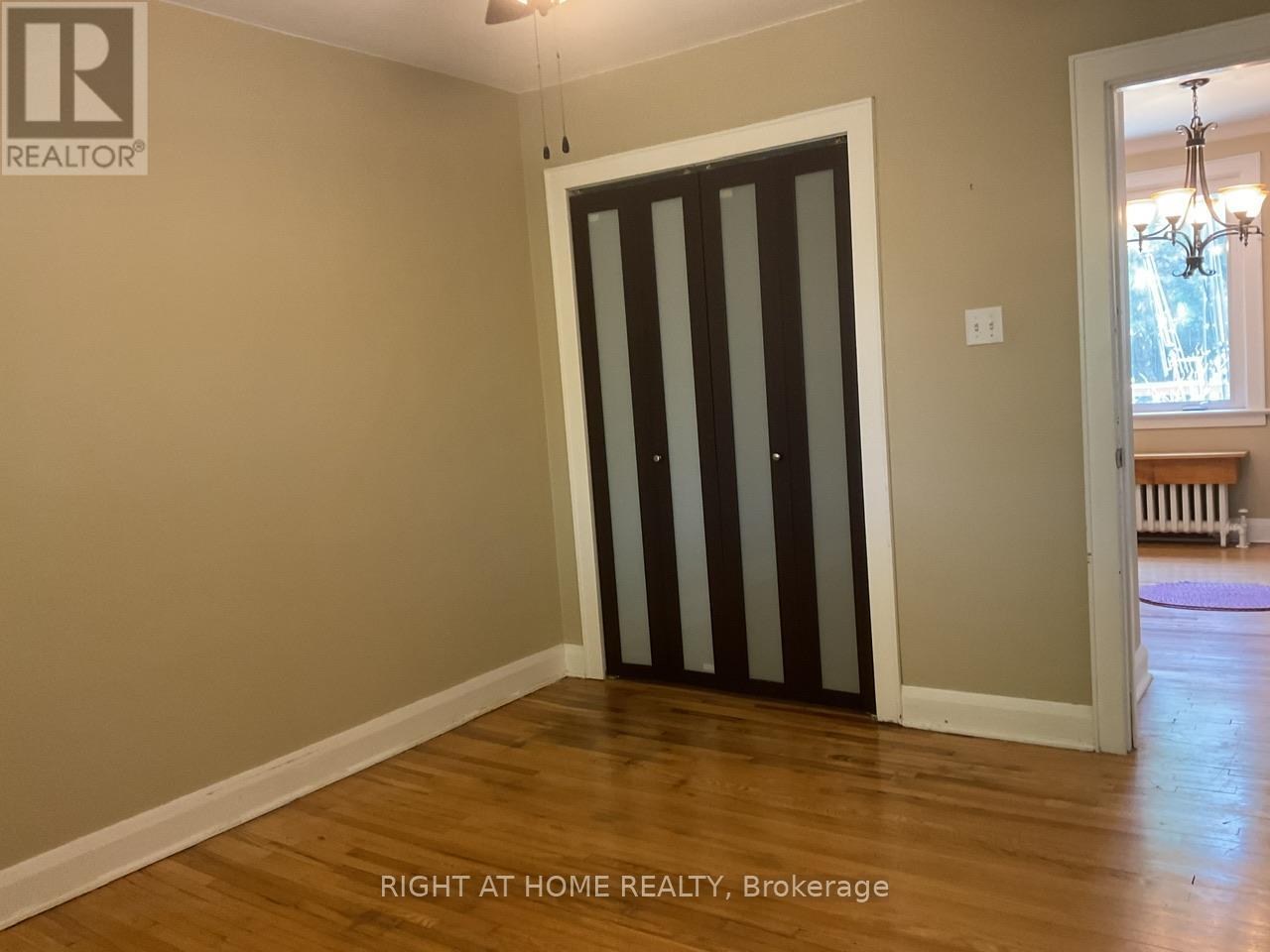 2 Columbia Street E, St. Catharines (Downtown), Ontario  L2R 5H6 - Photo 28 - X13087408