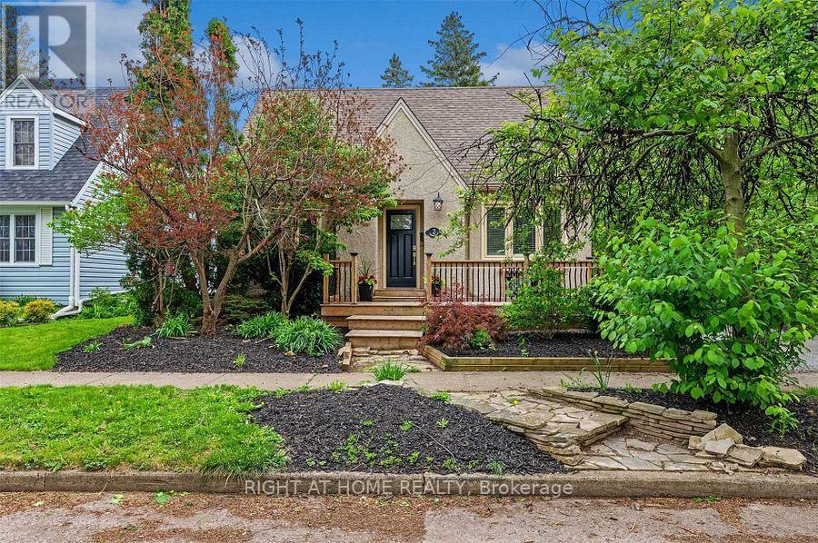 2 Columbia Street E, St. Catharines (Downtown), Ontario  L2R 5H6 - Photo 3 - X13087408