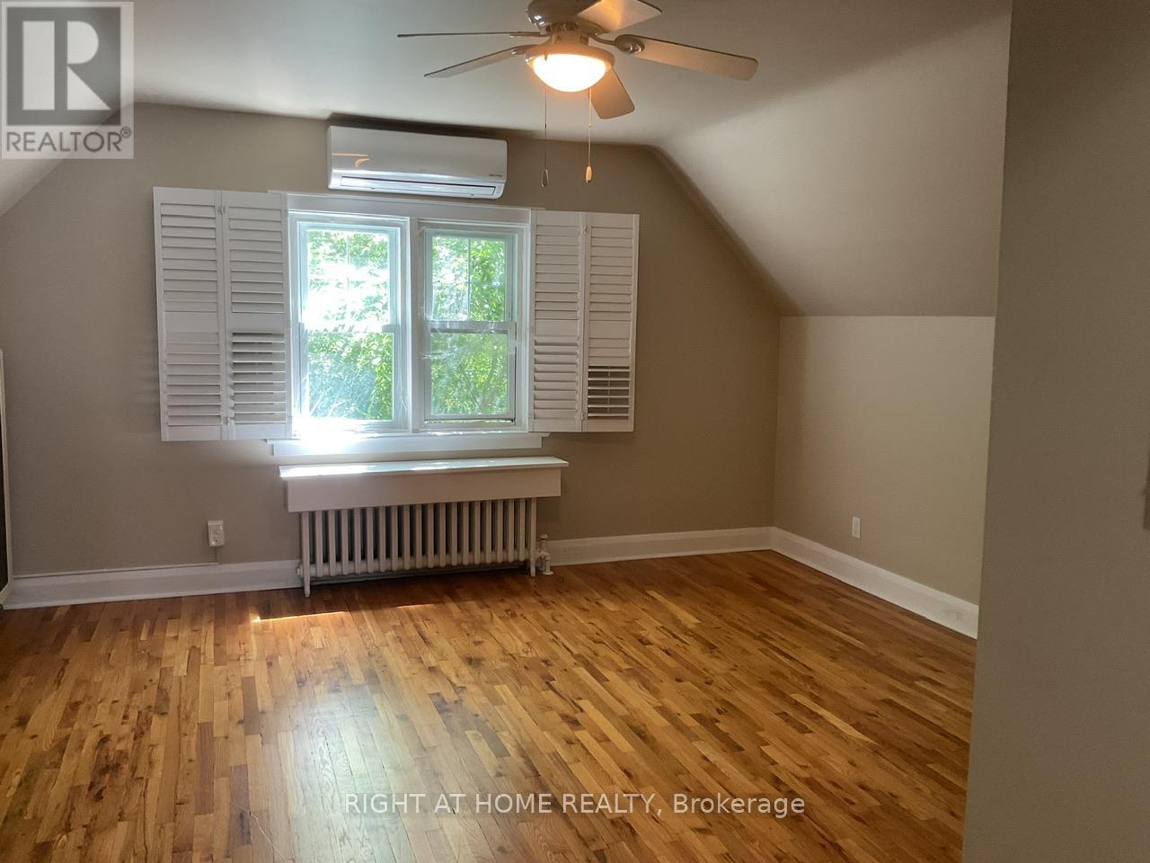 2 Columbia Street E, St. Catharines (Downtown), Ontario  L2R 5H6 - Photo 7 - X13087408