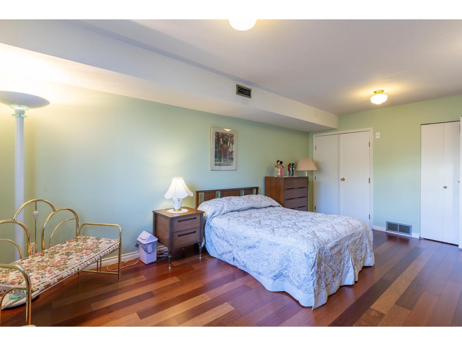 4 13919 70 Avenue, Surrey, British Columbia  V3W 0A1 - Photo 8 - R3119362