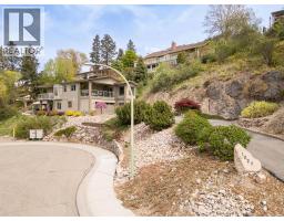 1027 James Hockey Place, Kelowna, British Columbia  V1X 7L2 - Photo 3 - 10385859