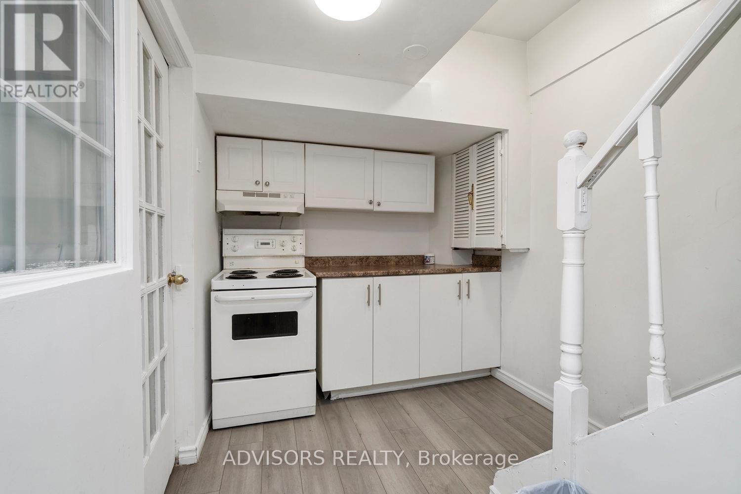 247 - 258 John Garland Boulevard, Toronto, Ontario  M9V 1N8 - Photo 17 - W13043178