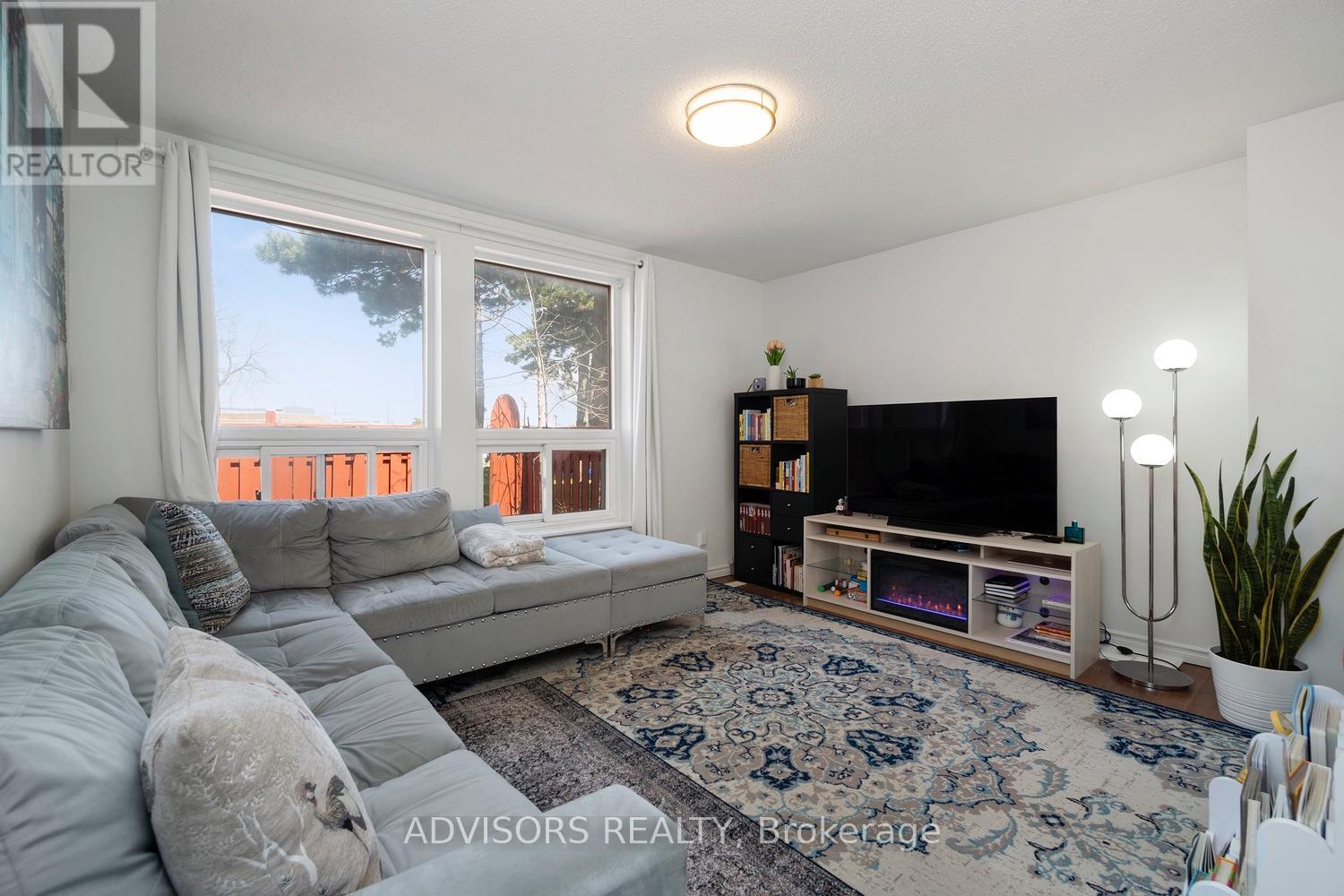 247 - 258 John Garland Boulevard, Toronto, Ontario  M9V 1N8 - Photo 9 - W13043178