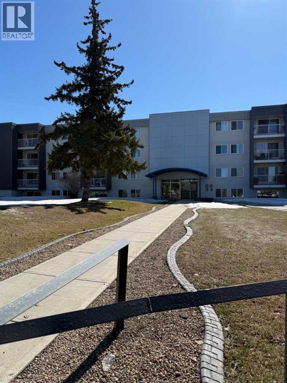 9, 11 Clearwater Crescent, Fort Mcmurray, Alberta  T9H 2B7 - Photo 27 - A2308289