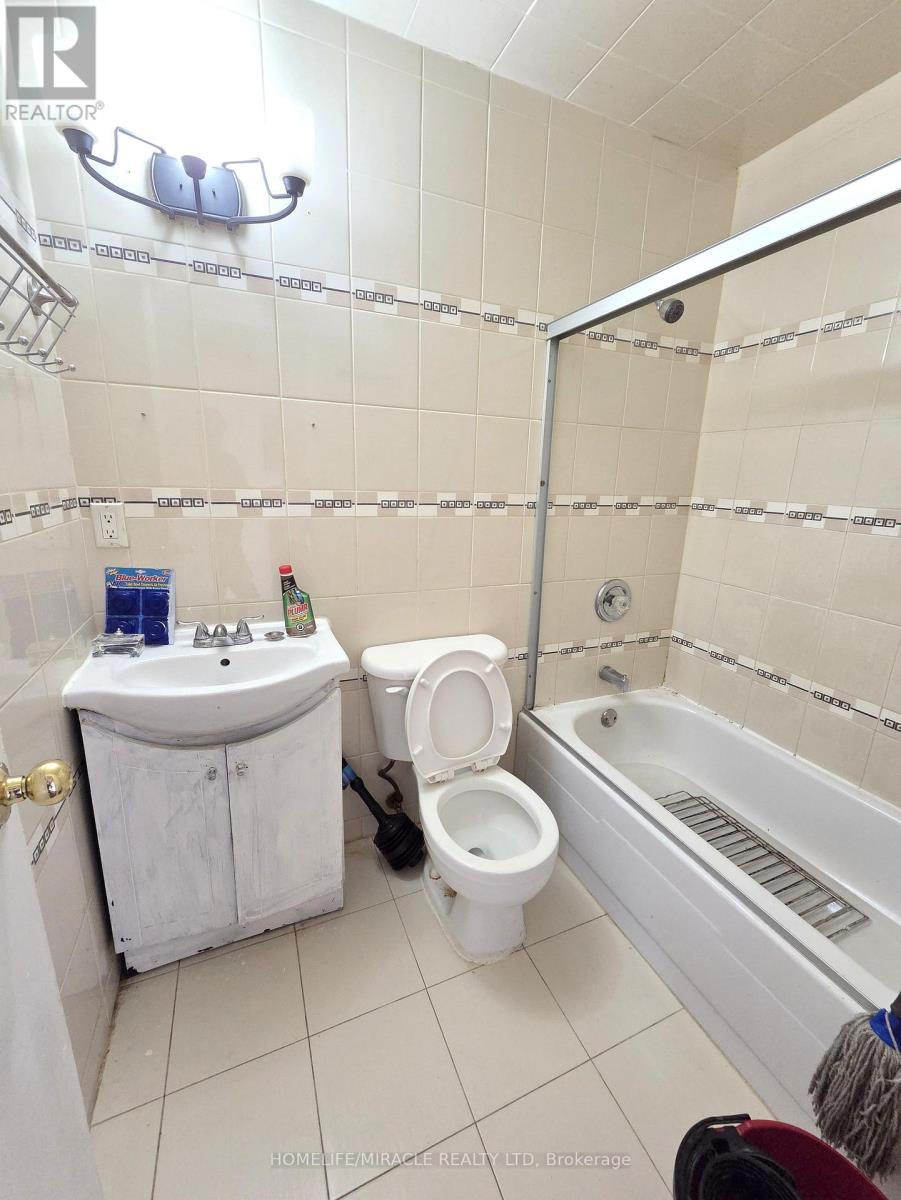 707 - 100 Dundalk Drive, Toronto, Ontario  M1P 4V2 - Photo 10 - E13078378