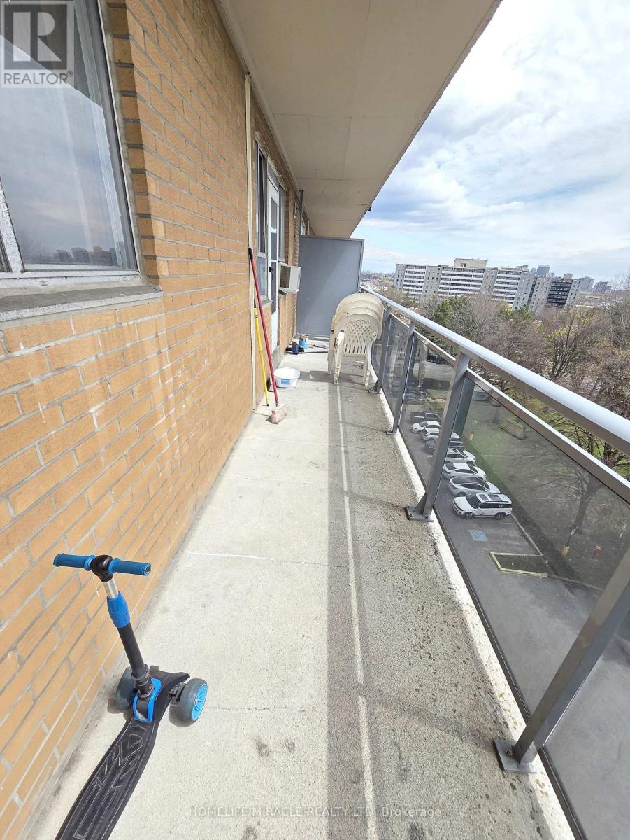 707 - 100 Dundalk Drive, Toronto, Ontario  M1P 4V2 - Photo 6 - E13078378
