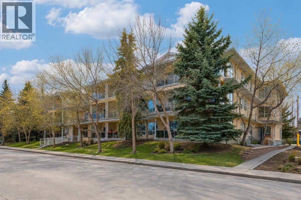 304, 1919 31 Street SW, Calgary, Alberta  T3E 2M9 - Photo 1 - A2308304