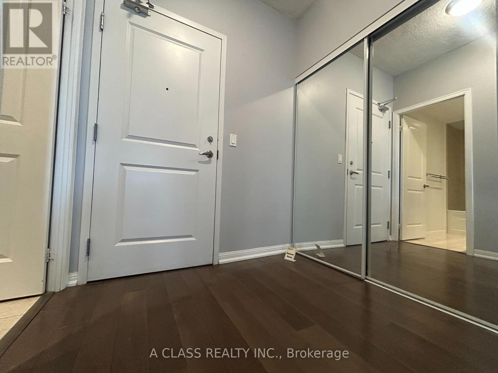 902 - 628 Fleet Street, Toronto, Ontario  M5V 1A8 - Photo 2 - C13082164