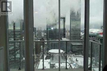 2701 - 126 Simcoe Street, Toronto (Waterfront Communities), Ontario  M5H 4E6 - Photo 1 - C13087426