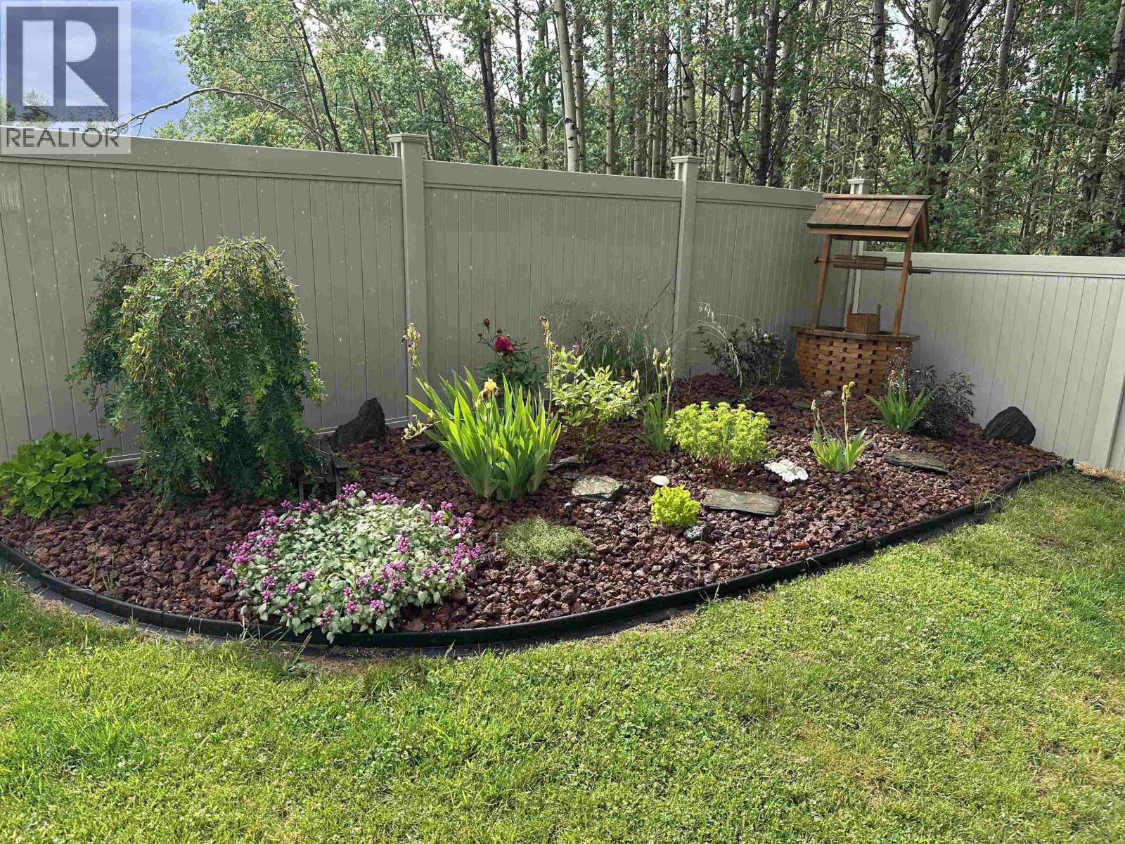 314 Sandhill Crescent, 100 Mile House, British Columbia  V0K 2E0 - Photo 31 - R3080409