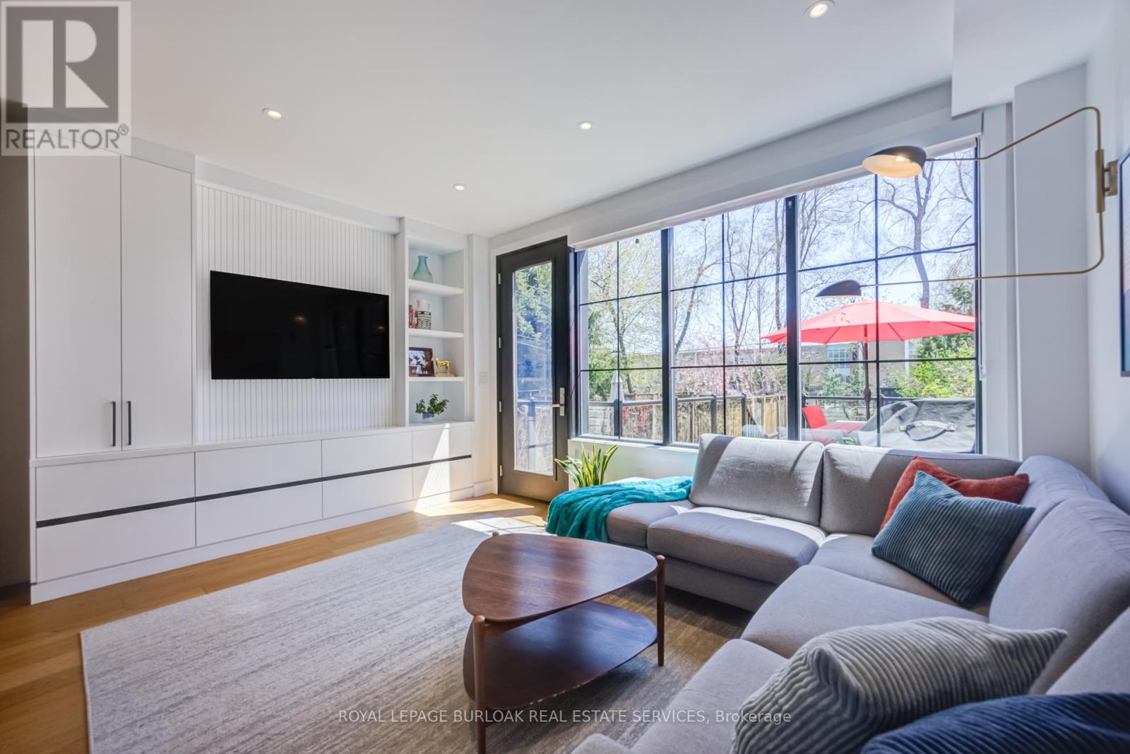 103 Harcourt Avenue, Toronto, Ontario  M4J 1J3 - Photo 16 - E13087412