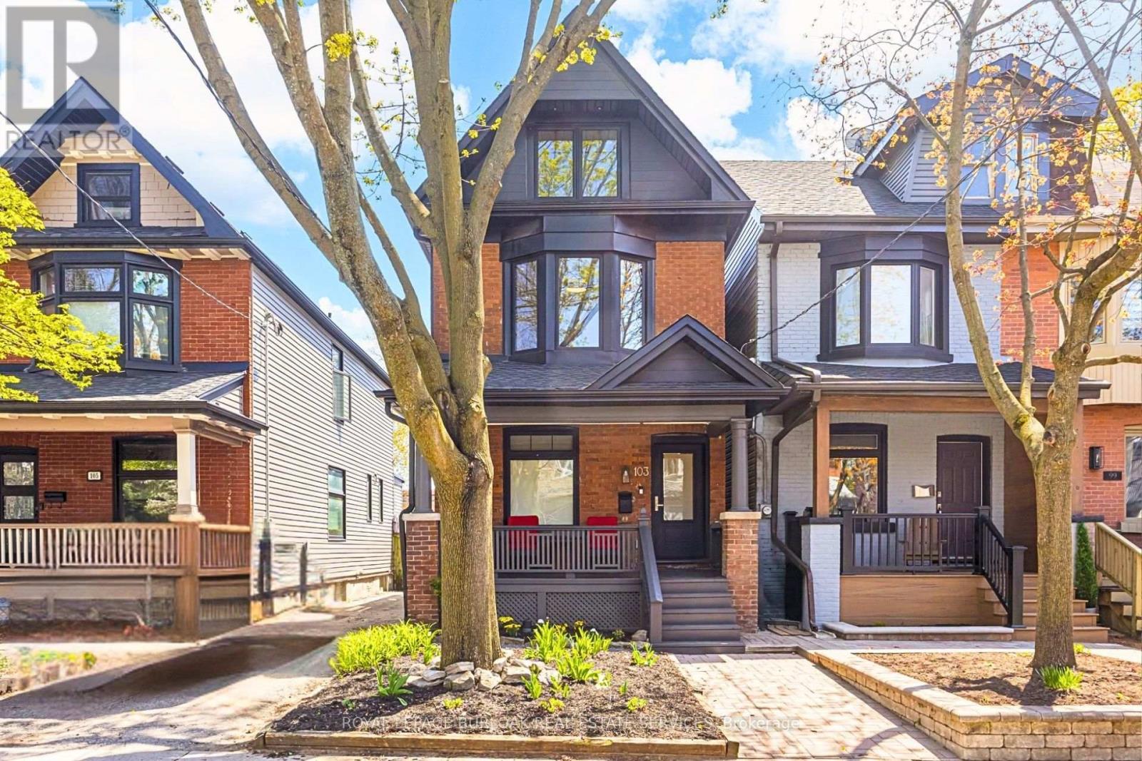 103 Harcourt Avenue, Toronto, Ontario  M4J 1J3 - Photo 2 - E13087412