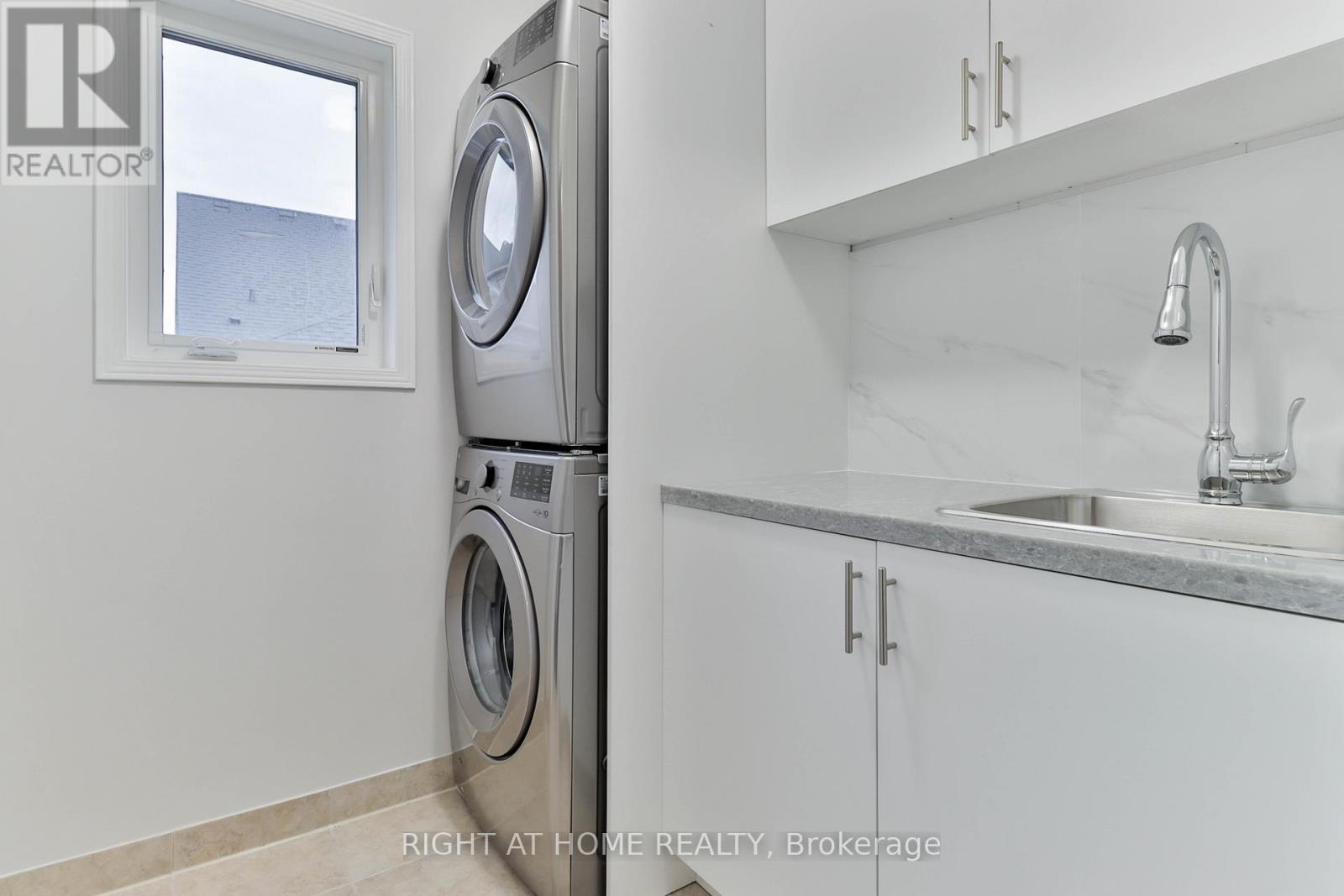 Main + Upper - 186 Cosgrove Drive, Oshawa, Ontario  L1L 0K5 - Photo 26 - E13087414