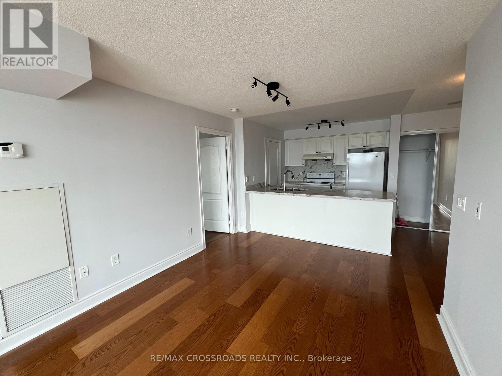 1907 - 60 Brian Harrison Way, Toronto, Ontario  M1P 5J5 - Photo 21 - E13087496