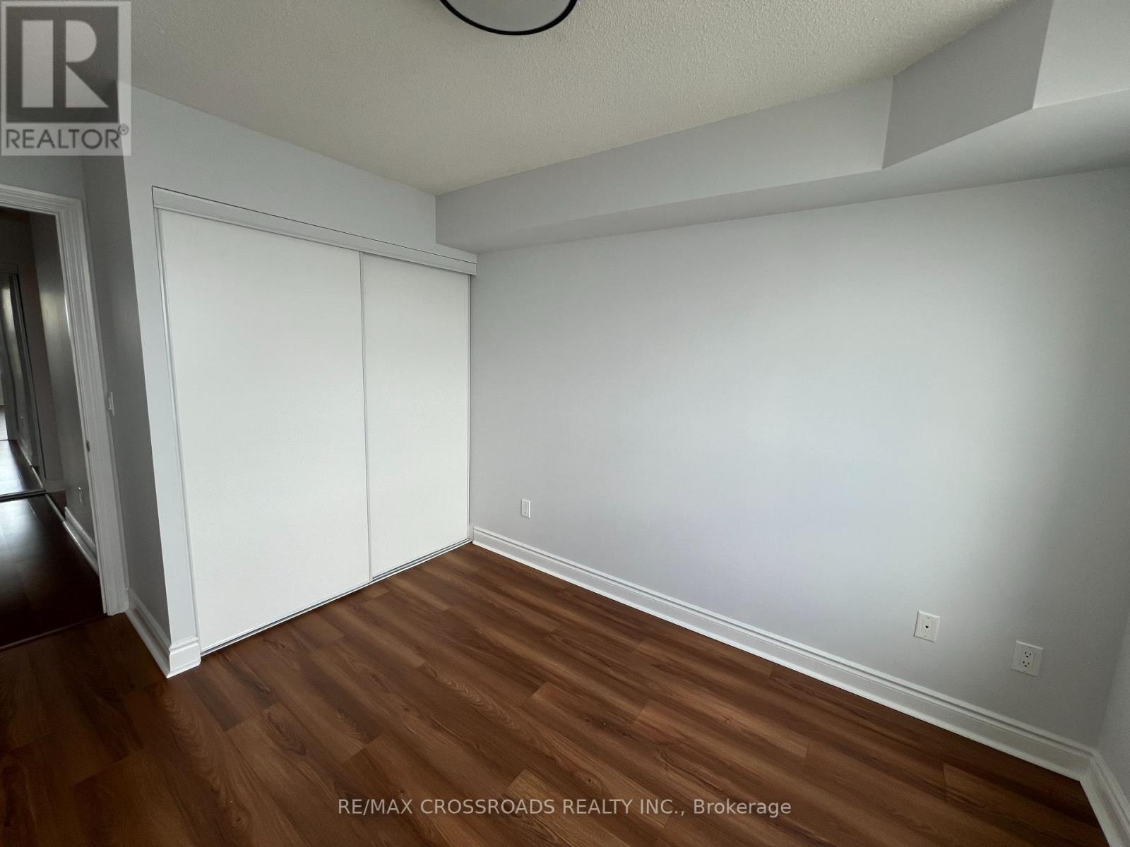 1907 - 60 Brian Harrison Way, Toronto, Ontario  M1P 5J5 - Photo 5 - E13087496