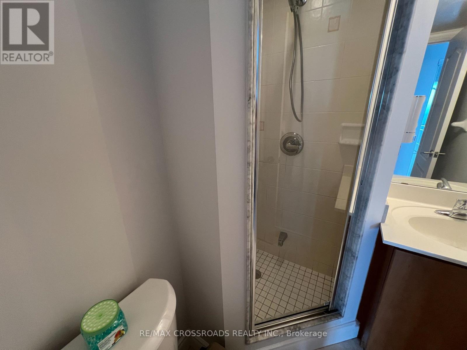 1907 - 60 Brian Harrison Way, Toronto, Ontario  M1P 5J5 - Photo 7 - E13087496