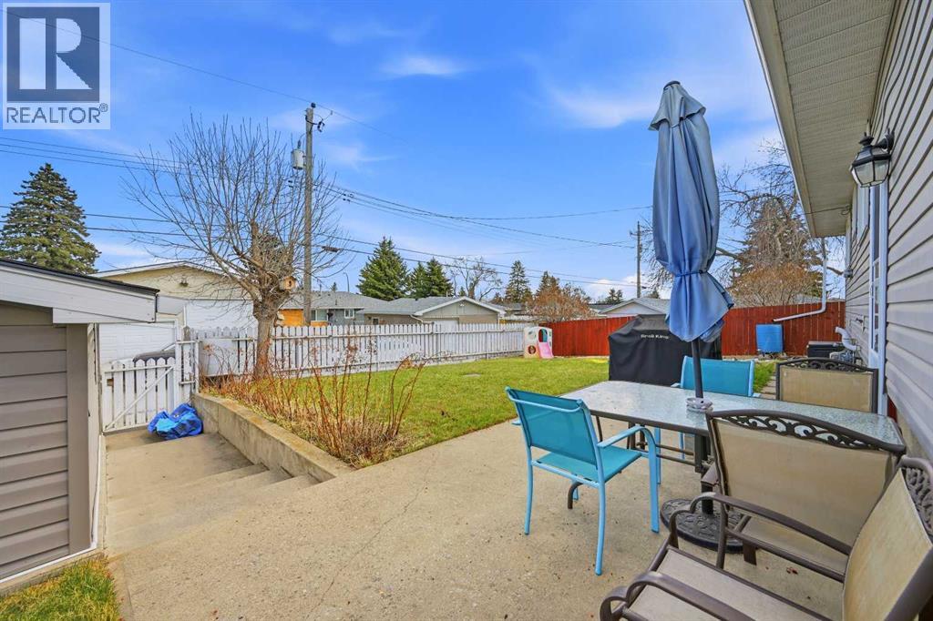 1012 Riddell Place SE, Calgary, Alberta  T2A 1Y5 - Photo 33 - A2306511