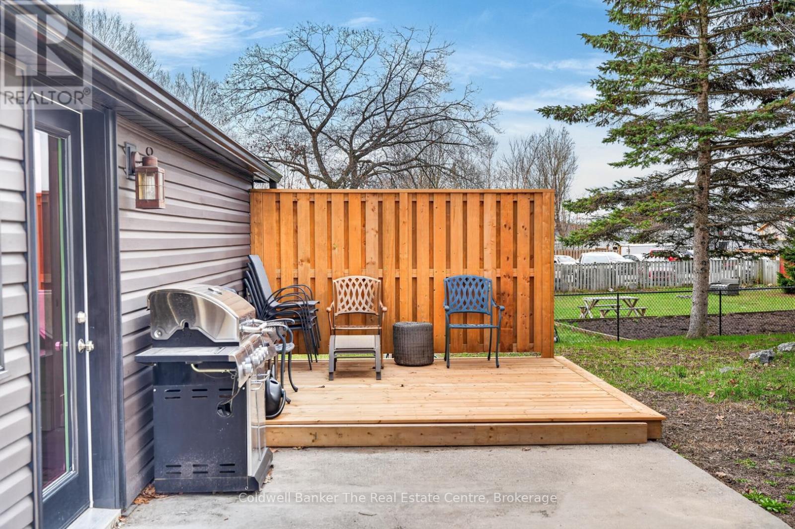 935 First Street S, Gravenhurst, Ontario  P1P 1K3 - Photo 26 - X13087466