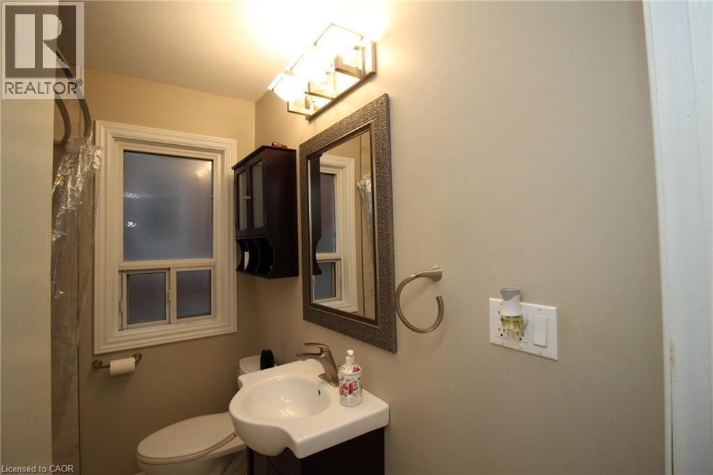 245 East 13th Street Unit# 2, Hamilton, Ontario  L9A 3Z8 - Photo 6 - 40827479