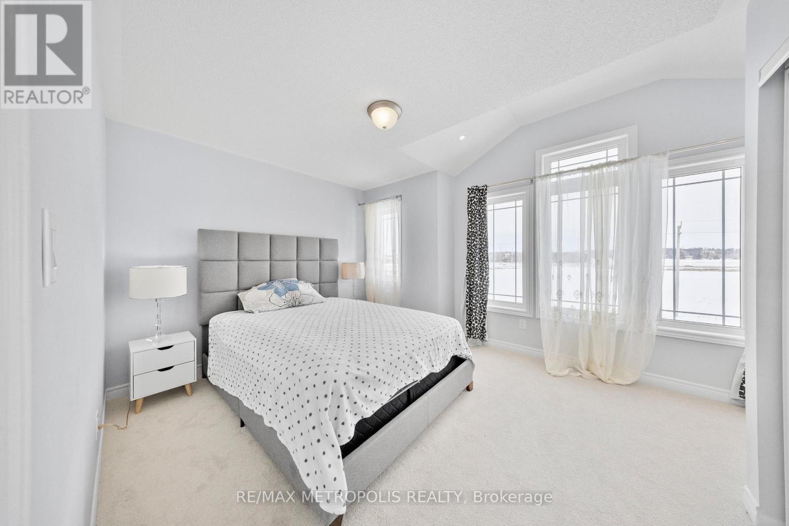 118 Lorne Thomas Place, New Tecumseth, Ontario  L9R 0V8 - Photo 32 - N13087448