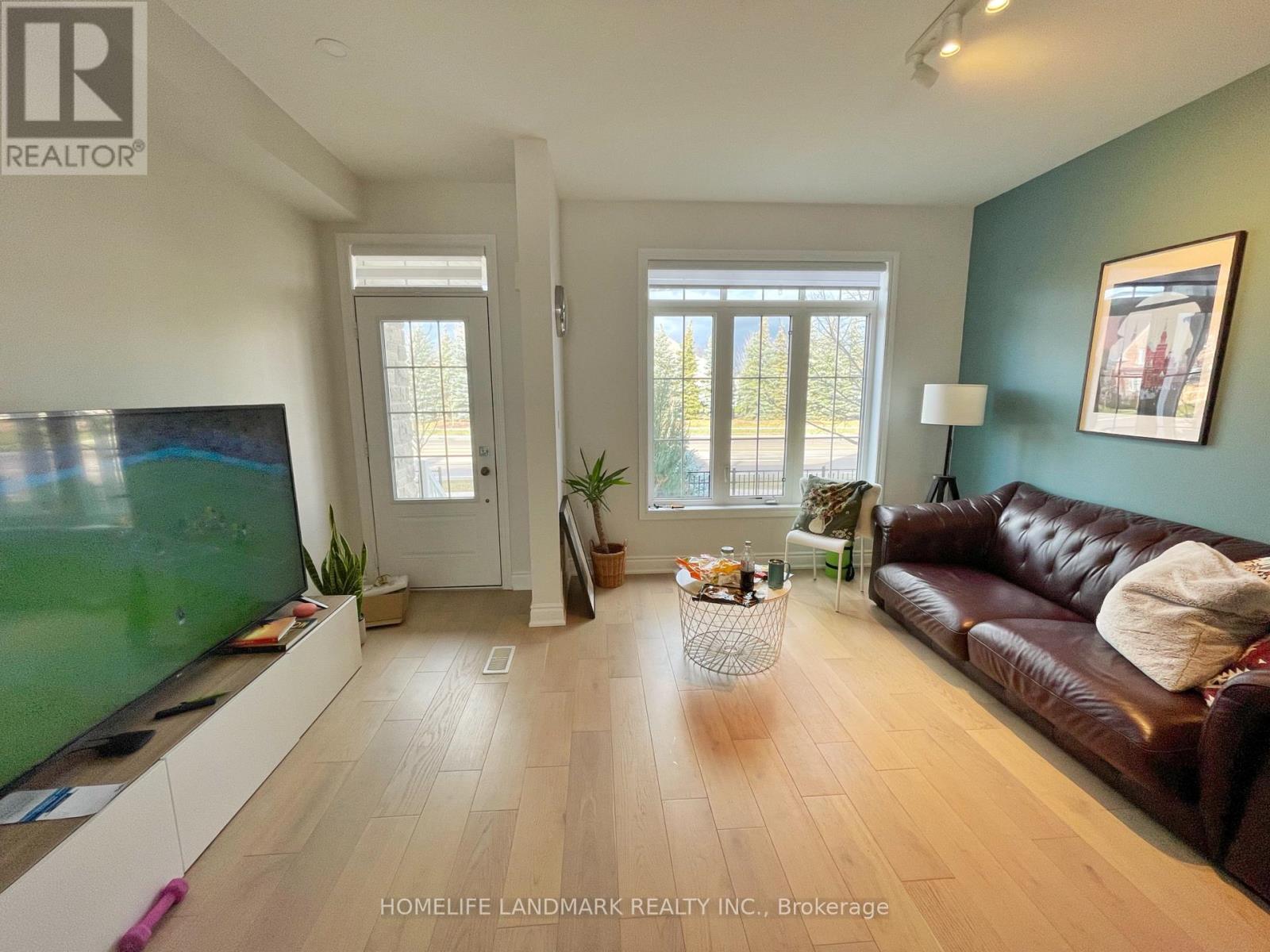 64 Mack Clement Lane, Richmond Hill (Westbrook), Ontario  L4S 0G2 - Photo 4 - N13087452