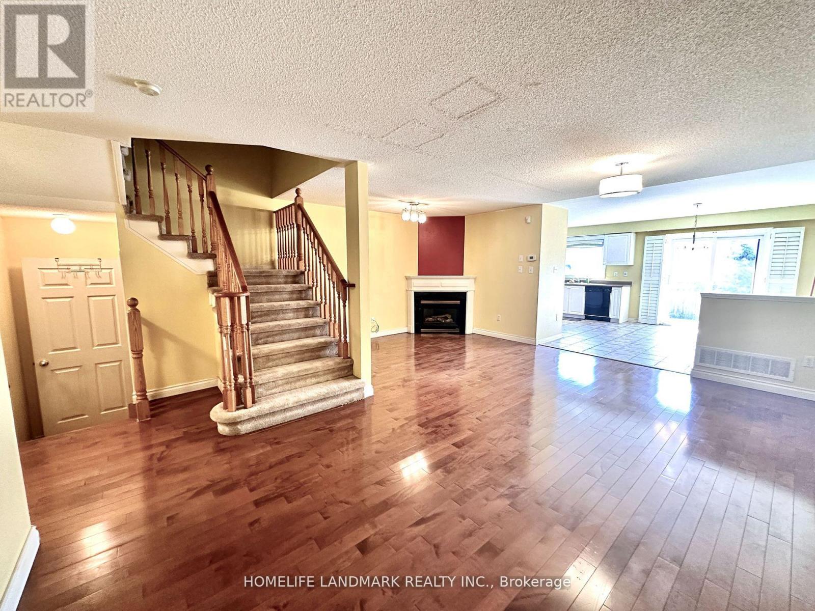 191 Trail Ridge Lane, Markham (Berczy), Ontario  L6C 2C6 - Photo 3 - N13087474