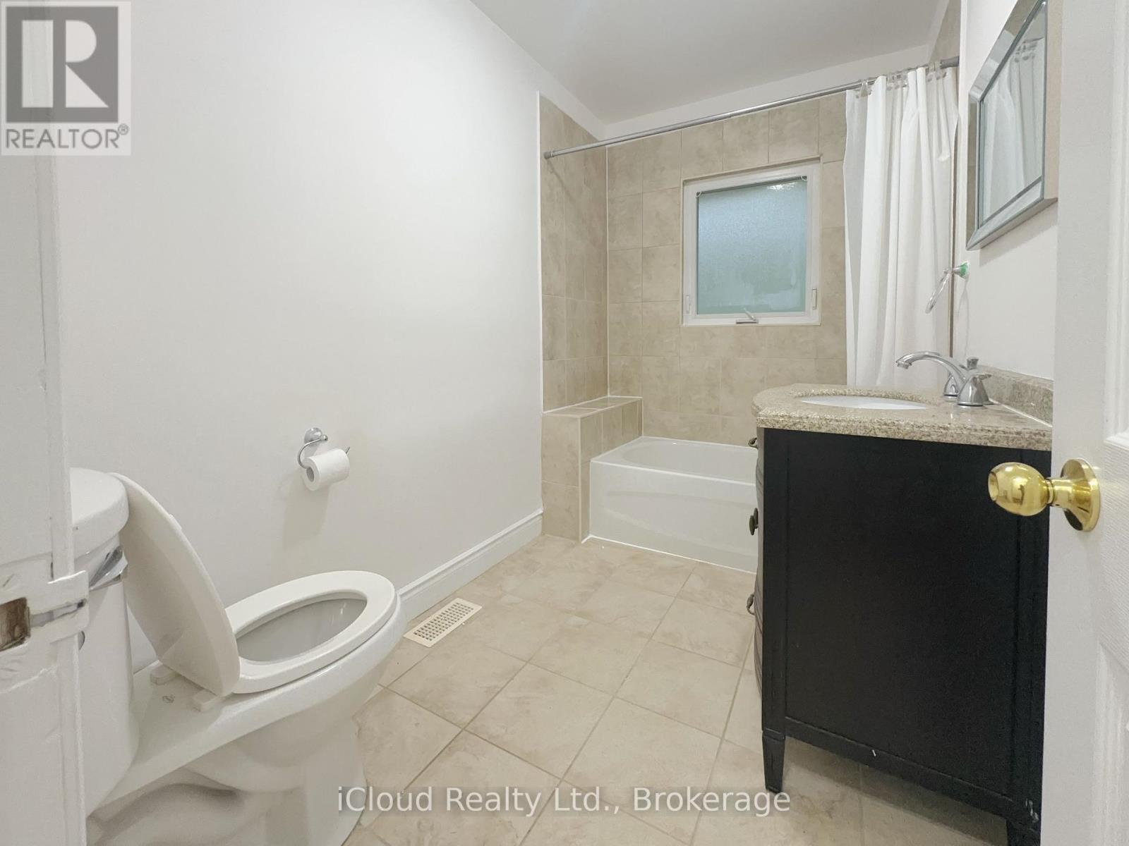 4 Longbridge Road, Vaughan (Uplands), Ontario  L4J 1L5 - Photo 15 - N13087478