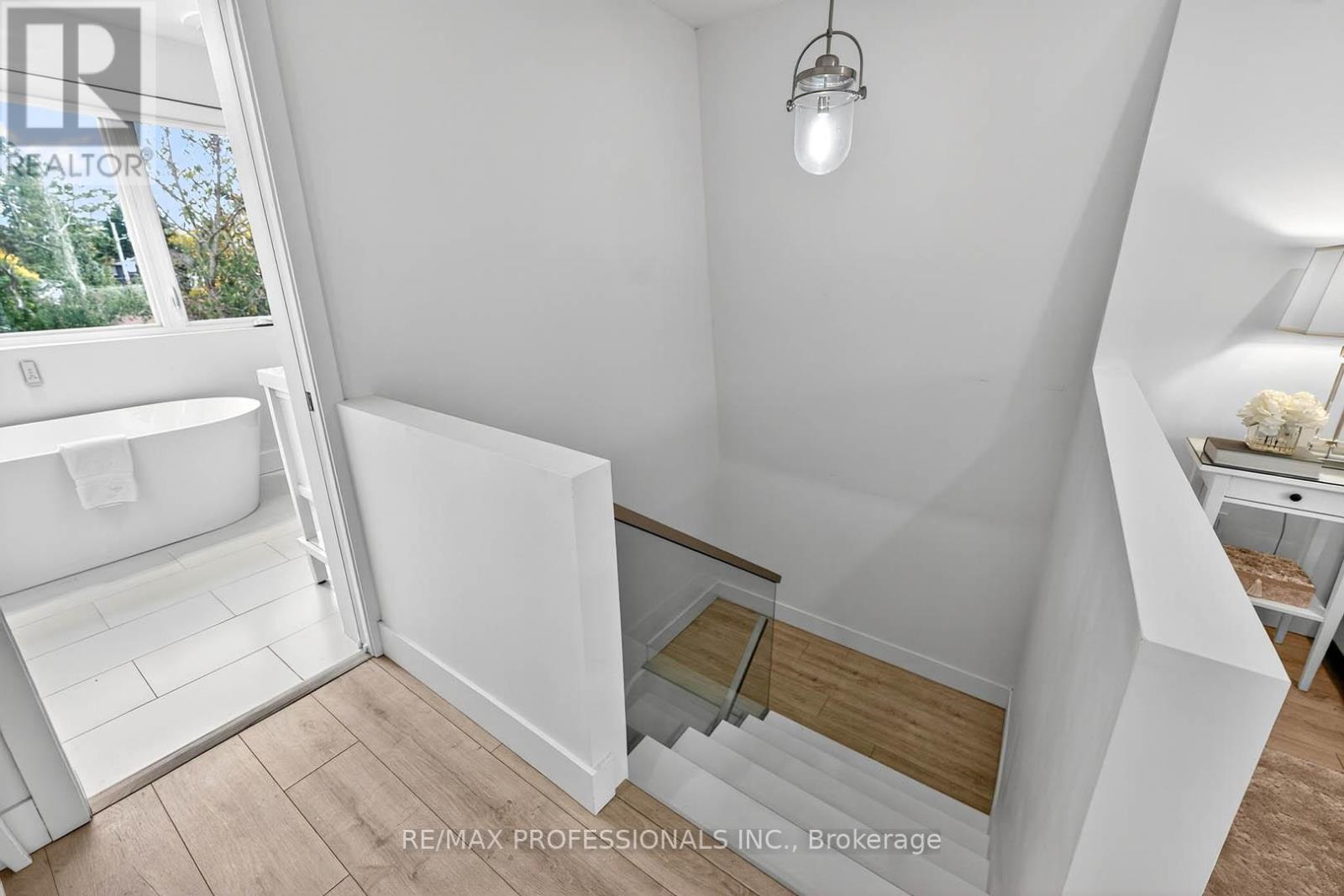 22 Ninth Street, Toronto, Ontario  M8V 3E3 - Photo 26 - W13087432