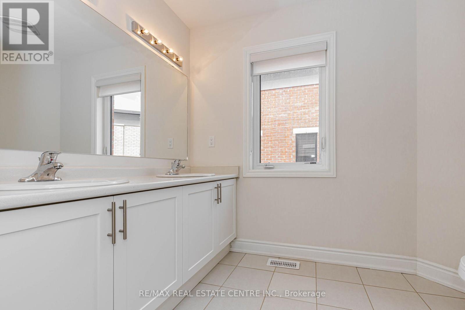 3 Marvin Avenue, Oakville (Go Glenorchy), Ontario  L6H 0Z6 - Photo 37 - W13087458