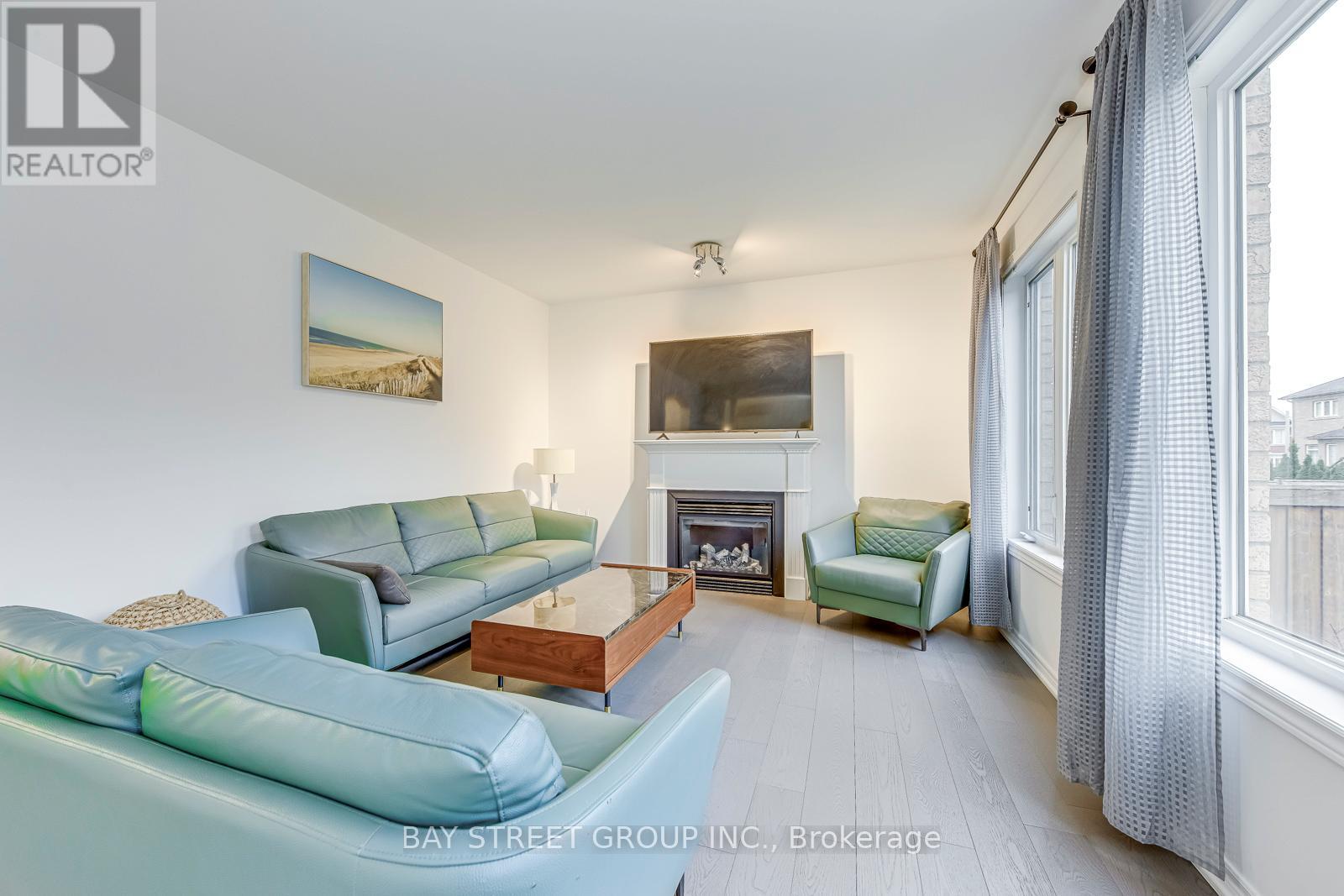 16 Henderson Street, Hamilton, Ontario  L9K 0H1 - Photo 14 - X13087454