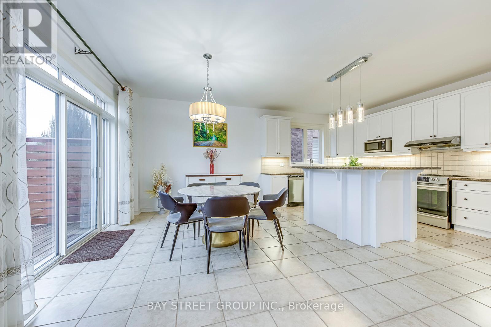 16 Henderson Street, Hamilton, Ontario  L9K 0H1 - Photo 17 - X13087454